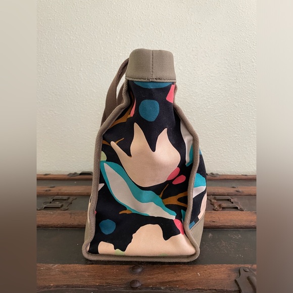 Fossil large vibrant colored tote bag ~ - Picture 12 of 12